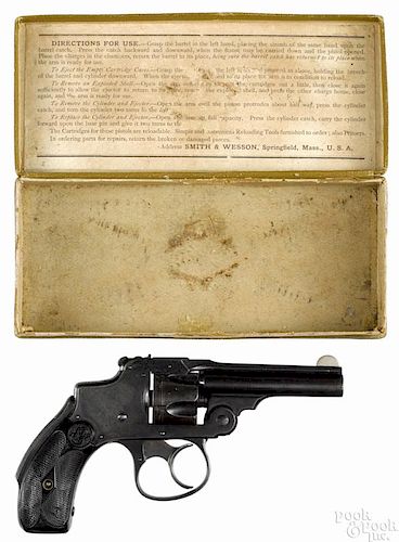 Smith & Wesson Safety hammerless five-shot breaktop revolver, .32 short caliber, with a box