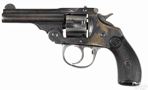 US Revolver Company break top revolver, .32 caliber, with hard rubber Walther monogrammed grips