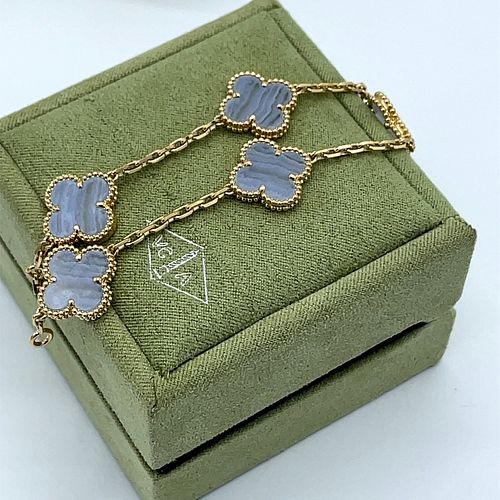 Sold at Auction: Van Cleef & Arpels Vintage Alhambra Bracelet 5