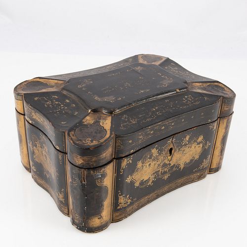 Chinese Export Gilt Lacquer Tea Caddy