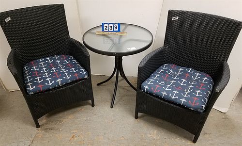 PR. PATIO ARMCHAIRS AND METAL BASSE TABLE W/GLASS TOPS 28"H X 27"DIAM