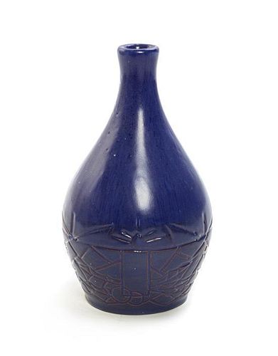 Hannah Borger Overbeck (American, 1870-1931), EARLY 20TH CENTURY, a ceramic vase