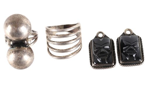 Navajo Sterling Silver & Onyx Rings & Pendants