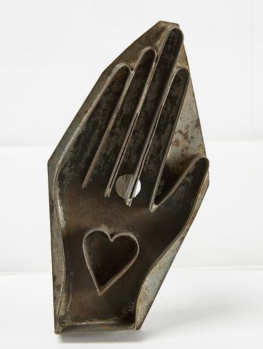 Heart-in-Hand Cookie Cutter