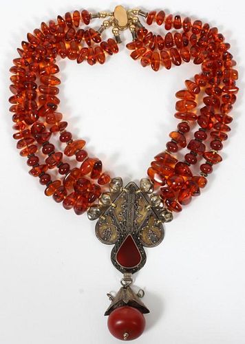 AMBER BEADED COCKTAIL NECKLACE
