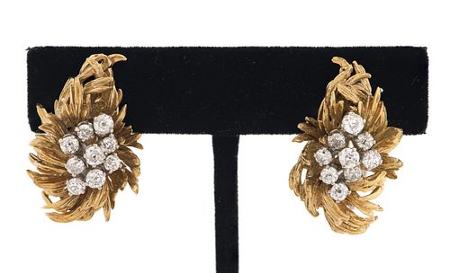 Vintage 18K Gold Diamond Cluster Floral Earrings