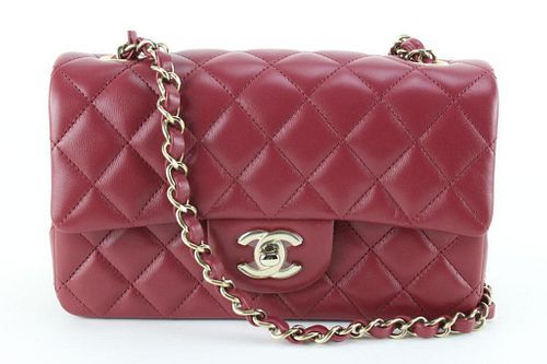 CHANEL 22A BURGUNDY QUILTED LAMBSKIN MINI CLASSIC FLAP GHW