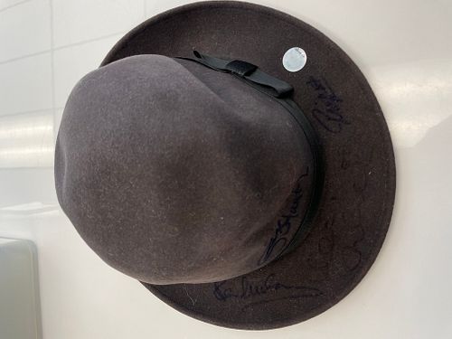 The Beatles signed hat. size XL