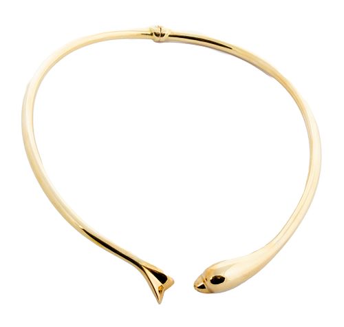 750 Yellow Gold Dolphin Form Necklace