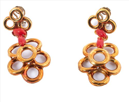 Italian 18 Kt Yellow Gold And Coral Clip Earrings
