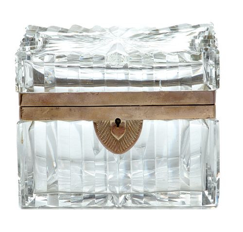 Art Deco Crystal Box, C. 1920, H 4.25'' W 5.5'' Depth 4''