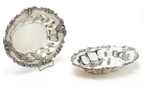 WALLACE STERLING SILVER ENTREE DISHES, PAIR, W 8.7", L 11.7", T.W. 27.3 TOZ 