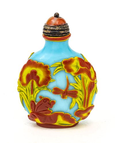 Chinese Pekin  Carved Glass Snuff Bottle, Three Colors C. 19th.c., H 2.7''