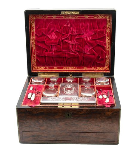 T. TURNER & CO. (LONDON) ROSEWOOD TRAVELING VANITY BOX, STERLING ACCESSORIES C. 1900, H 7", W 12"