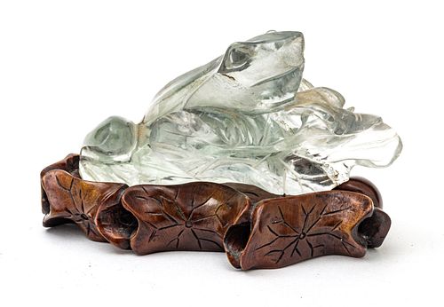 Chinese  Rock Crystal Snuff Bottle, Frog On Wood Lily Pad Plinth C. 19th.c., H 3.5'' W 1.5''