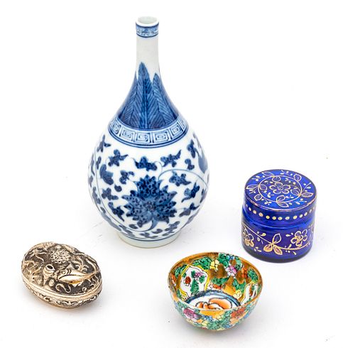 Miniatures: Sterling Silver Snuff Box, KangXI Vase Etc. 4 pcs