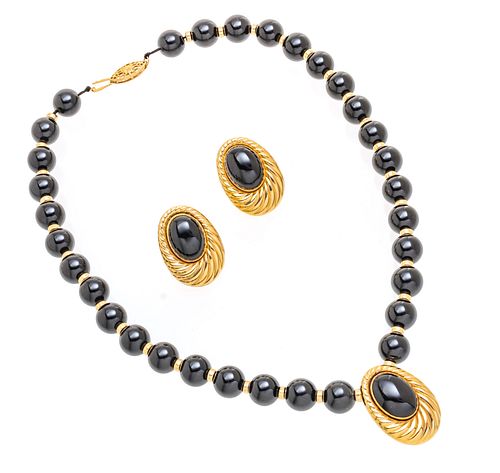14K YELLOW GOLD AND BLACK  ONYX BEAD NECKLACE, MATCHING EARRINGS L 17" 