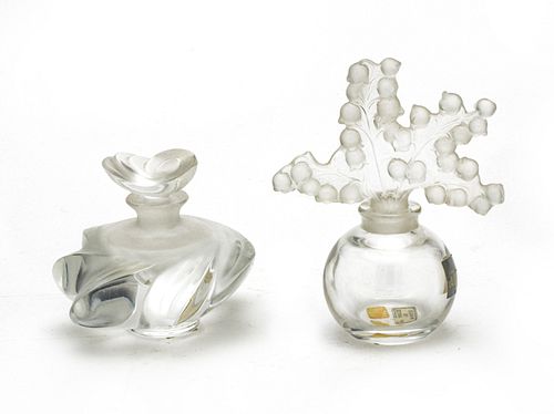 LALIQUE 'SAMOA' & 'CLAIRFONTAINE' FROSTED CRYSTAL PERFUME BOTTLES, 2 PCS, H 3"-4.75"