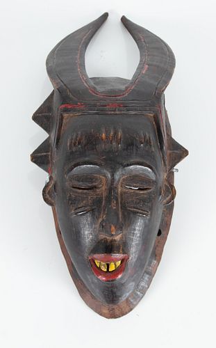 AFRICAN, BAULE GURO, POLYCHROME CARVED WOOD HORNED MASK, H 12", W 5" 