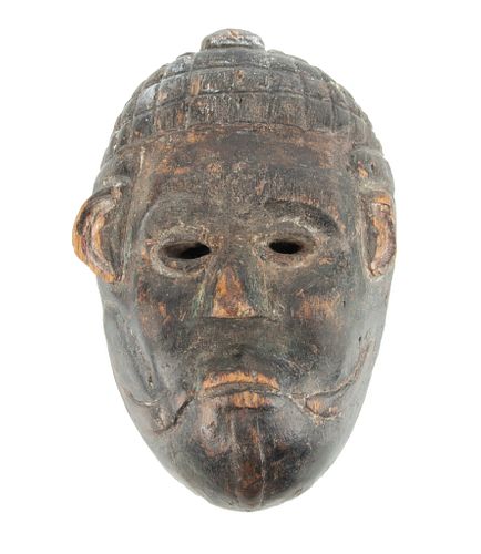AFRICAN, TANZANIA, CARVED WOOD MASK, 20TH CENTURY, H 10", W 7" 