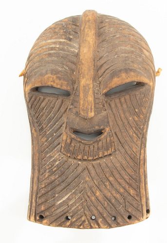 SONGYE KIFWEBE, DEMOCRATIC REPUBLIC OF CONGO, AFRICAN CARVED WOOD MASK 19TH–MID-20TH CENTURY H 14" W 8" 