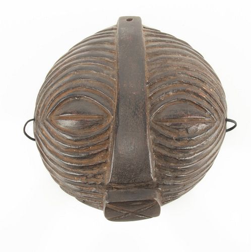 LUBA, DEMOCRATIC REPUBLIC OF THE CONGO, AFRICAN CARVED WOOD KIFWEBE MASK 20TH CENTURY H 7" W 6" 