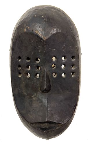 MBOLE WORKSHOP, DEMOCRATIC REPUBLIC OF THE CONGO AFRICAN POLYCHROMED CARVED WOOD MASK, 20TH CENTURY H 11", W 6.25", BENIN 