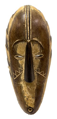 AFRICAN POLYCHROMED CARVED WOOD FANG MASK, H 16", W 7.5" 