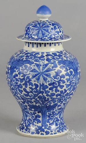 Chinese Qing dynasty blue and white vase and cover, 16'' h.