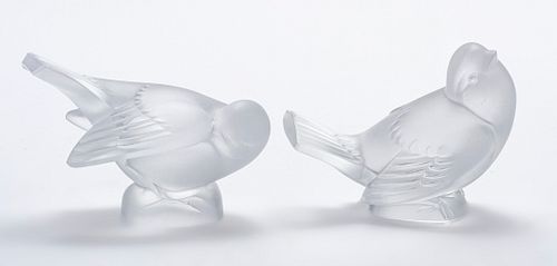 MADAME MARIE CLAUDE LALIQUE SIGNED CRYSTAL SPARROWS.  H 3.25" L 4.5" 