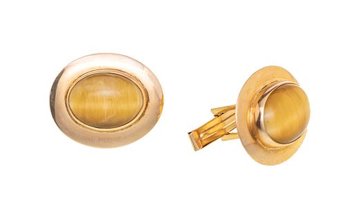 14KT YELLOW GOLD AND AGATE CUFFLINKS PAIR 