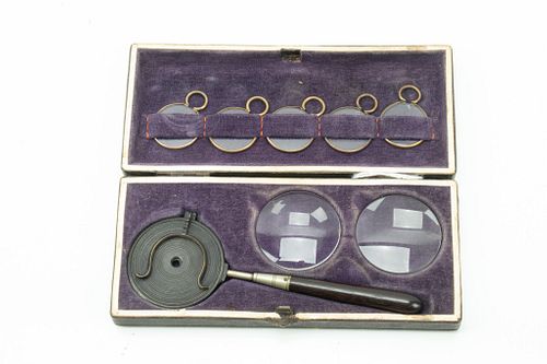 DR. LEBREICH'S TRAVELING OPHTHALMOSCOPE, 19TH C, W 2.5", L 5.5" (BOX) 