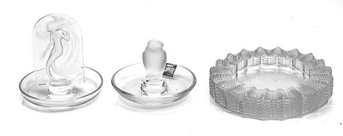 LALIQUE (FRENCH, EST. 1885), ASHTRAY AND TWO RING HOLDERS, 3PCS., H 1.125"-4.5", DIA 4"-5.5" 