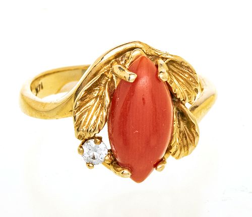 CORAL & 14KT GOLD RING SIZE 4 3/4 