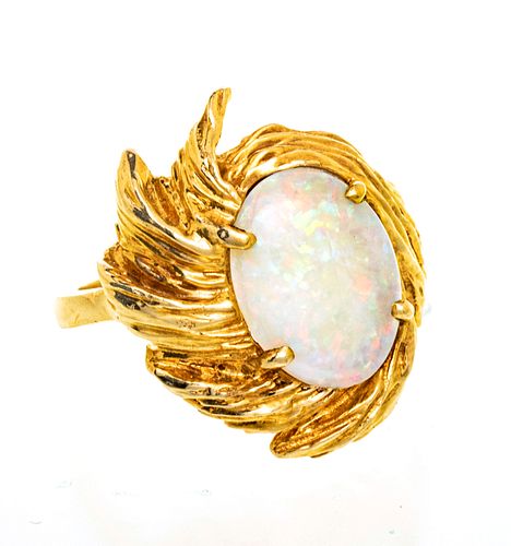 14KT YELLOW GOLD AND OPAL RING, SIZE 5 1/4" 