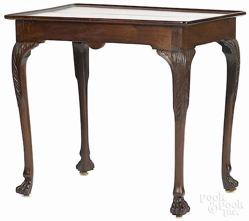 Irish George II mahogany tray top tea table, ca. 1760, 28 1/2'' h., 32'' w., 20 1/2'' dia.