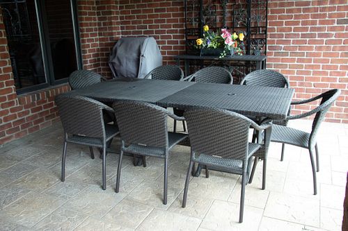 "FRONTGATE" WICKER TABLES(2)& CHAIRS(8), 10 PCS