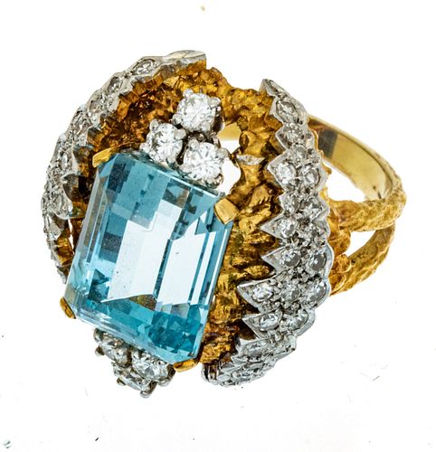 Aquamarine Emerald Cut Ring 9.79cts, 18K Gold