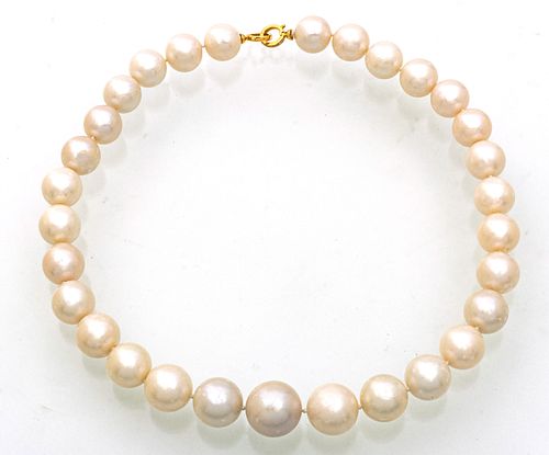 South Sea Pearl (13-16.7mm) 18kt Gold & Diamond Clasp Necklace, L 17'' 102g