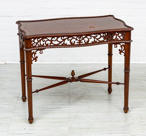 ETHAN ALLEN CHIPPENDALE STYLE CARVED MAHOGANY TABLE, H 28", W 21", L 34" 