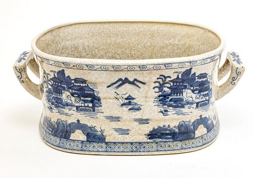 CHINESE BLUE AND WHITE POTTERY FOOT BATH, H 8", W 12 1/2", L 19" 