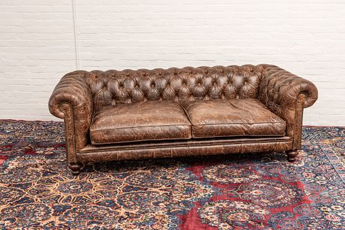 CHESTERFIELD TUFTED LEATHER SOFA, H 29", W 89"