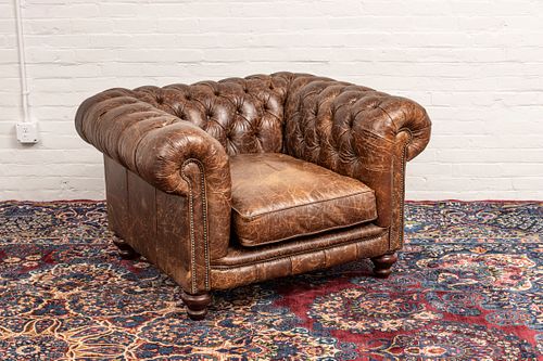 CHESTERFIELD TUFTED LEATHER CHAIR, H 29", W 48"