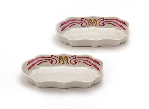 FRENCH PORCELAIN SMALL TRAYS, C. 1950, 2 L 4.2" DIA 2" 