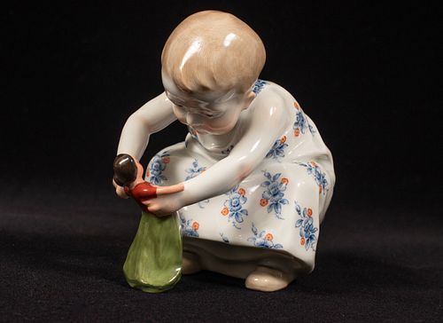 MEISSEN, PORCELAIN CHILD PLAYING WITH DOLL H 4.7" L 4.7" 