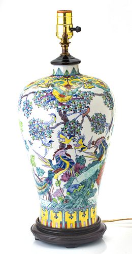 CHINESE MEIPING VASE CONVERTED TO A LAMP, 20TH C., H 18" (OVERALL), DIA 8" 