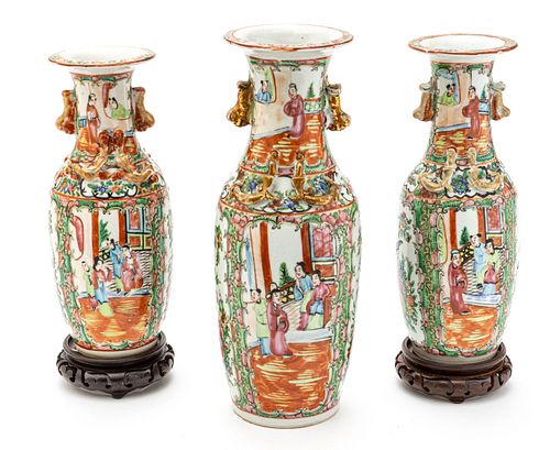 CHINESE ROSE MEDALLION PORCELAIN VASES, PAIR AND SINGLE 19TH.C. H 10", 12" 