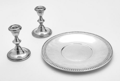 POOLE STERLING SILVER TRAY DIA 11" + PAIR CANDLESTICKS 