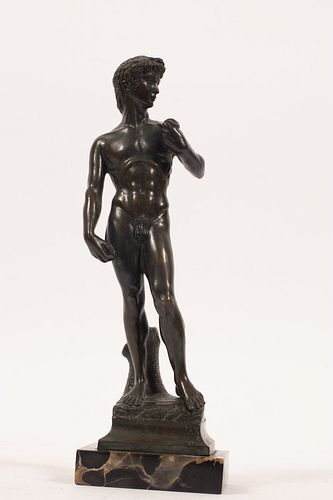 CONTINENTAL BRONZE EARLY 20TH C., H 11" "DAVID" AFTER MICHELANGELO 