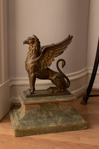 CONTINENTAL BRONZE WINGED GRYPHON ON ONYX BASE, MID 19TH.C. H 17", CHIPS 